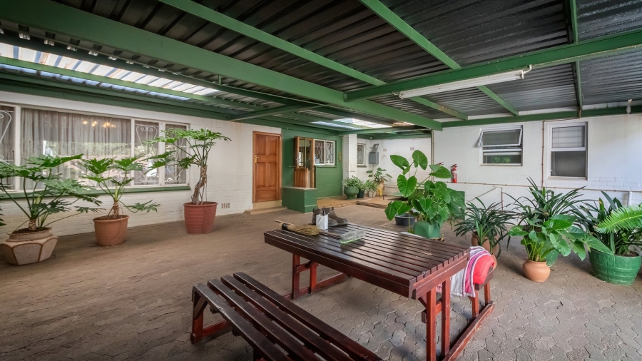 3 Bedroom Property for Sale in Wilgenhof Free State